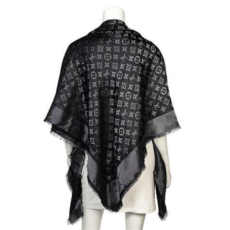 louis vuitton monogram shawl black.